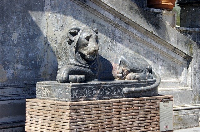 Discoveries from Ancient Rome